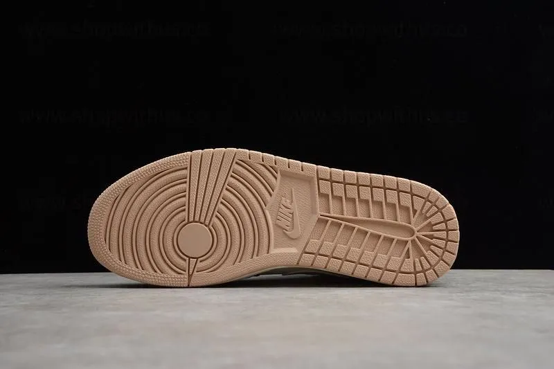WMNS Air Jordan 1 Mid AJ1 - Milan